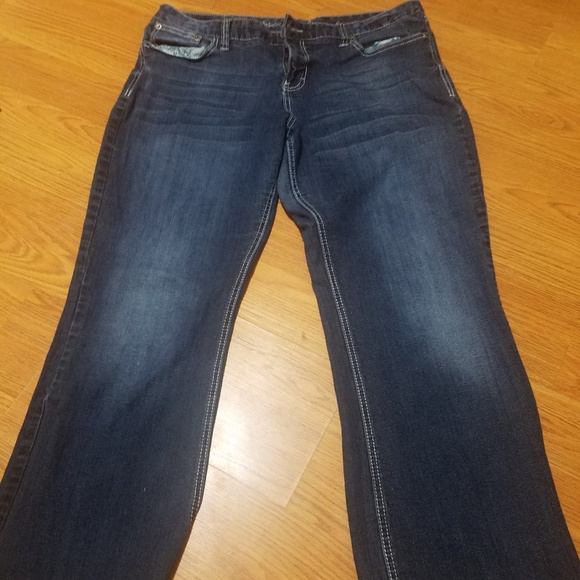 Maurices Jeans - Picture 1 of 3